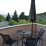 V&v-murter Hideaway *