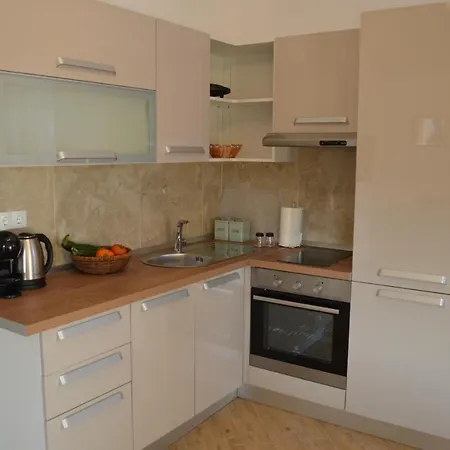 V&v-murter Hideaway Appartamento