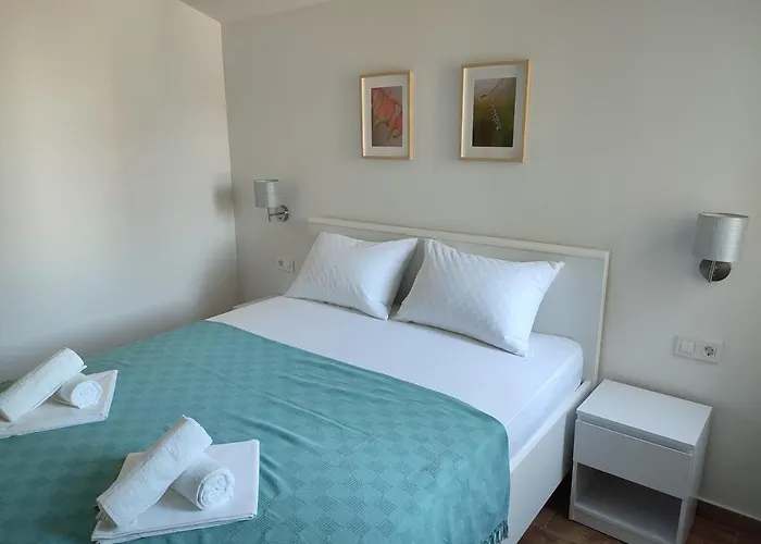 V&v-murter Hideaway Appartement