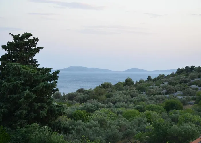 Apartman V&v-murter Hideaway